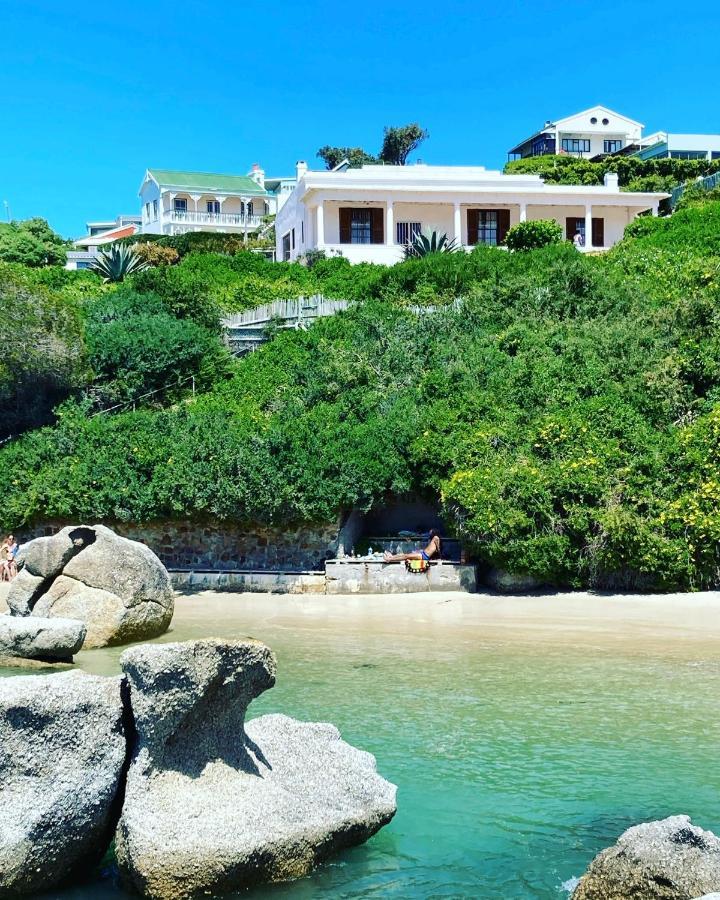 Bosky Dell On Boulders Beach Simonʼs Town Екстериор снимка